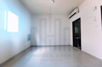 Apartment - Studio - 1 for rent in Fire Station Road - Muwaileh - Sharjah