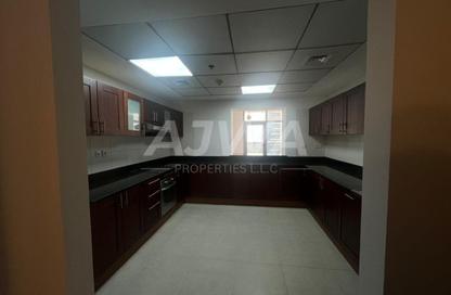 Apartment - 3 Bedrooms - 4 Bathrooms for rent in Green Lakes Towers 2 - Green Lakes Towers - JLT Cluster S - Jumeirah Lake Towers - Dubai