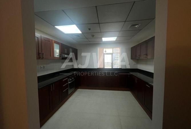 84063171 - Property Image 2