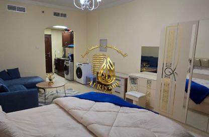Apartment - Studio - 1 Bathroom for rent in Jasmine Towers - Garden City - Ajman