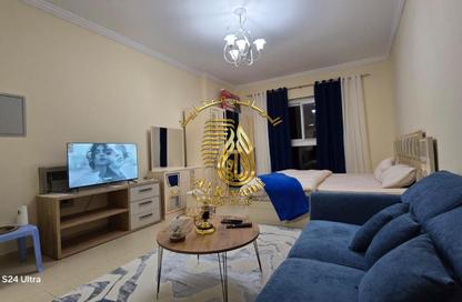 Apartment - Studio - 1 Bathroom for rent in Jasmine Towers - Garden City - Ajman