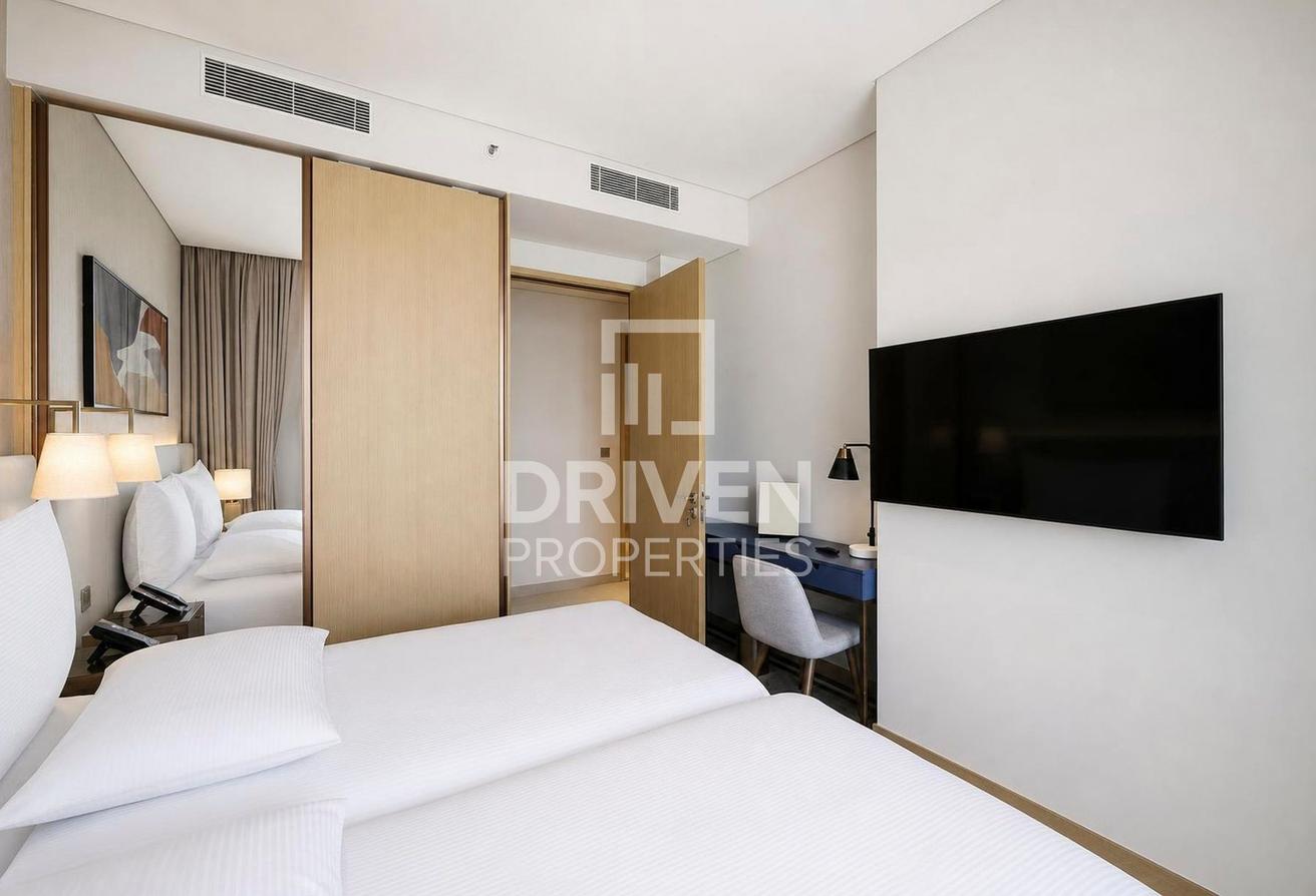 Burj Khalifa | Maids Room | Fully Furnished photo 9