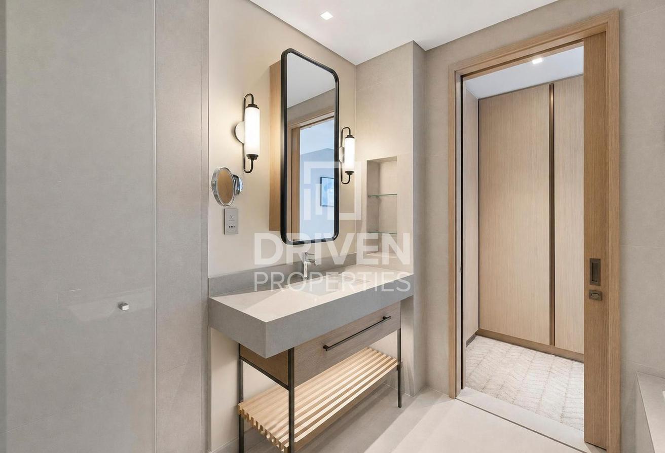 Burj Khalifa | Maids Room | Fully Furnished photo 20