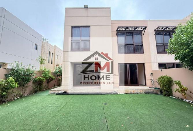 72733212 - Property Main Image