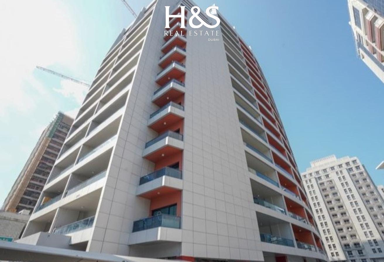 1 BR Apartment in Barsha Heights with Balcony photo 17