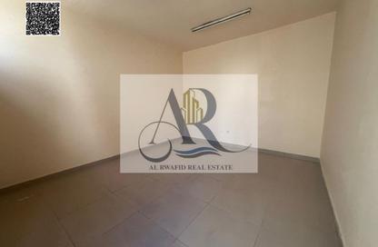 سكن عمال - استوديو - 8 حمامات للايجار في الجرف 3 - الجرف - عجمان وسط المدينة - عجمان سكن عمال - استوديو - 8 حمامات للايجار في الجرف 3 - الجرف - عجمان وسط المدينة - عجمان