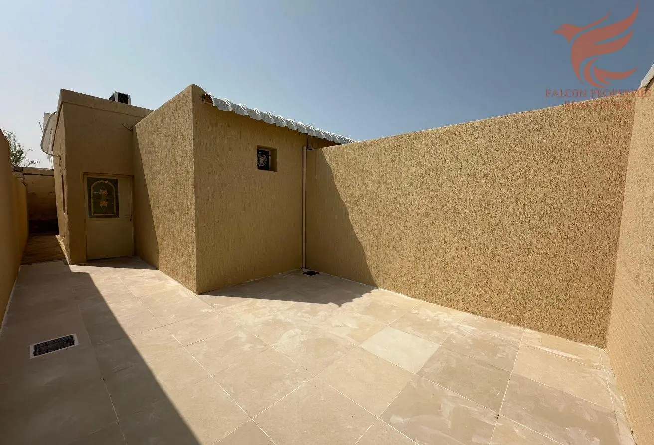 155572458 - Property Main Image