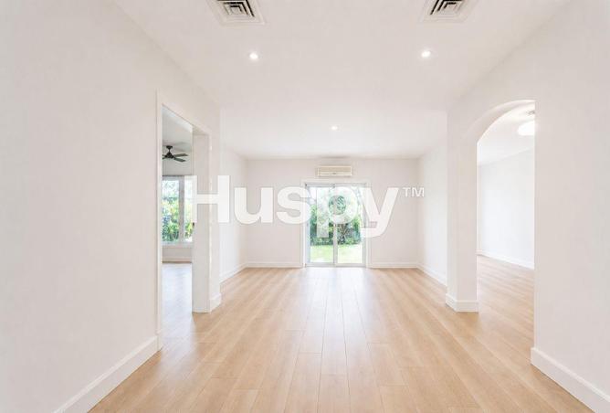 82355727 - Property Image 2