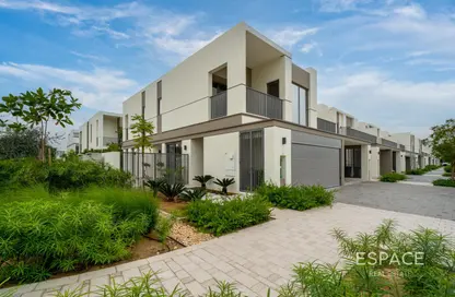 Townhouse - 4 Bedrooms - 5 Bathrooms for sale in Aura Gardens - Tilal Al Ghaf - Dubai