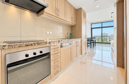 Apartment - Studio - 1 for rent in The Links Canal Apartments - The Links - The Views - Dubai