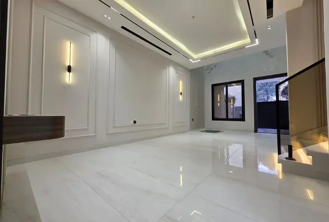 166047539 - Property Image 3
