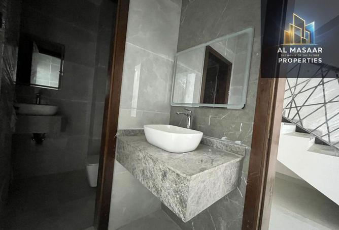 125629408 - Property Image 3