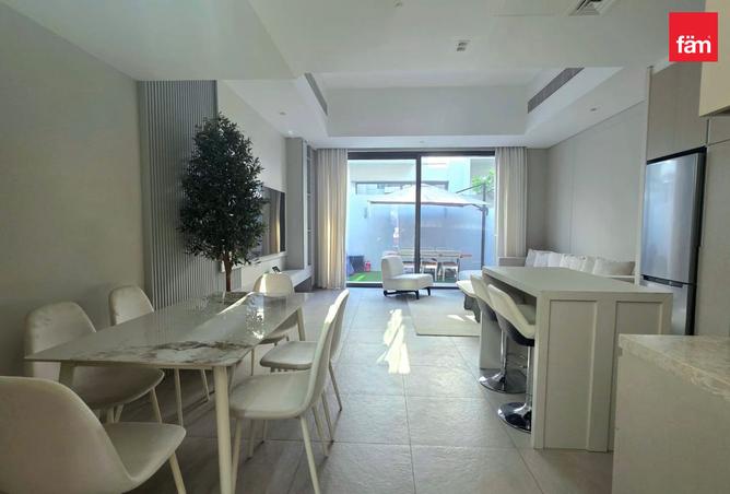 100418740 - Property Image 3
