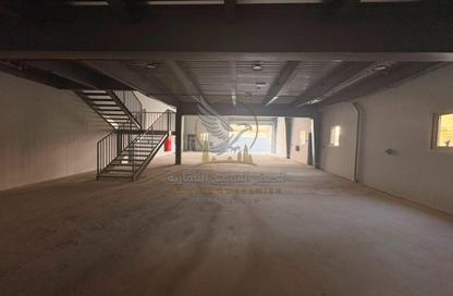 Warehouse - Studio - 1 Bathroom for rent in Industrial Building 13 - Industrial Area 13 - Sharjah Industrial Area - Sharjah