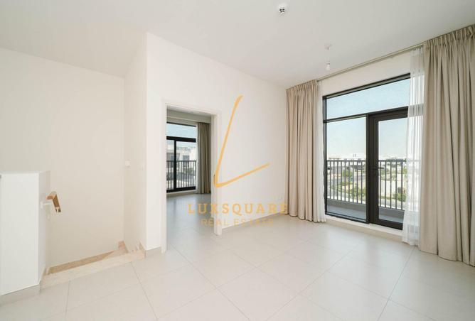 64423716 - Property Image 2