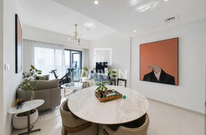 Apartment - 1 - 1 for sale in Burj Royale - Downtown Dubai - Dubai