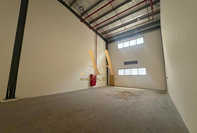 114160450 - Property Image 3