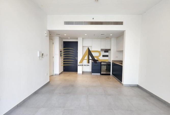 121103011 - Property Main Image
