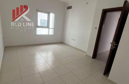 Apartment - 2 Bedrooms - 2 Bathrooms for rent in Lotus Tower - Al Majaz 1 - Al Majaz - Sharjah Apartment - 2 Bedrooms - 2 Bathrooms for rent in Lotus Tower - Al Majaz 1 - Al Majaz - Sharjah