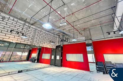 Retail - Studio for sale in Park Towers - DIFC - Dubai