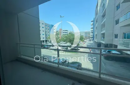 شقة - غرفة نوم - 2 حمامات للبيع في برج 8 - الريف داون تاون - الريف - أبوظبي