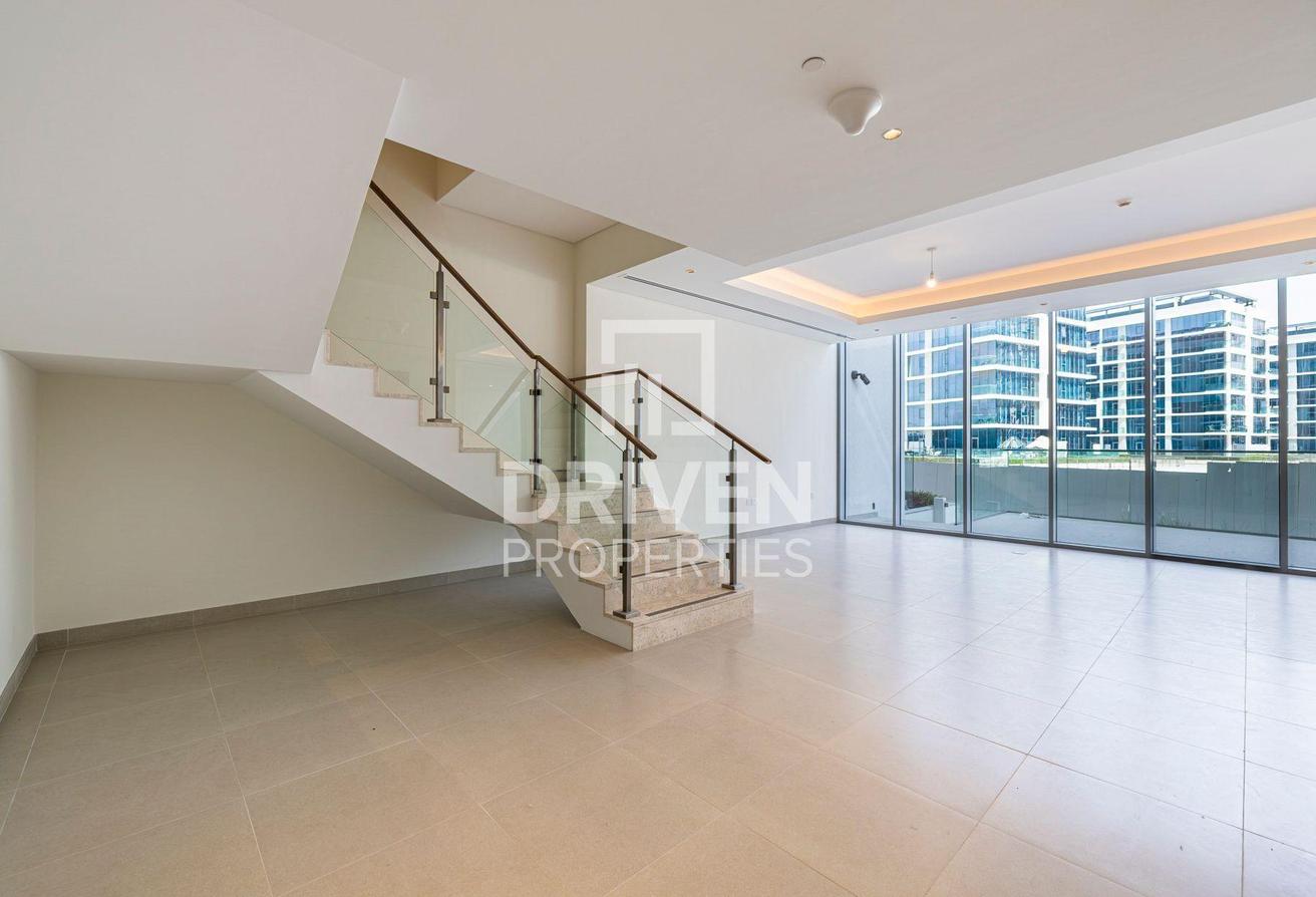 Exclusive Duplex | Lagoon View | No Overlooking photo 6