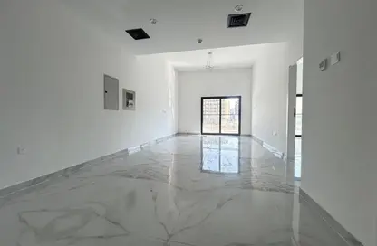 شقة - غرفة نوم - 2 حمامات للايجار في مبني الامير حمد - المدينة العالمية المرحلة 2 - 4 الورسان - الورسان - دبي