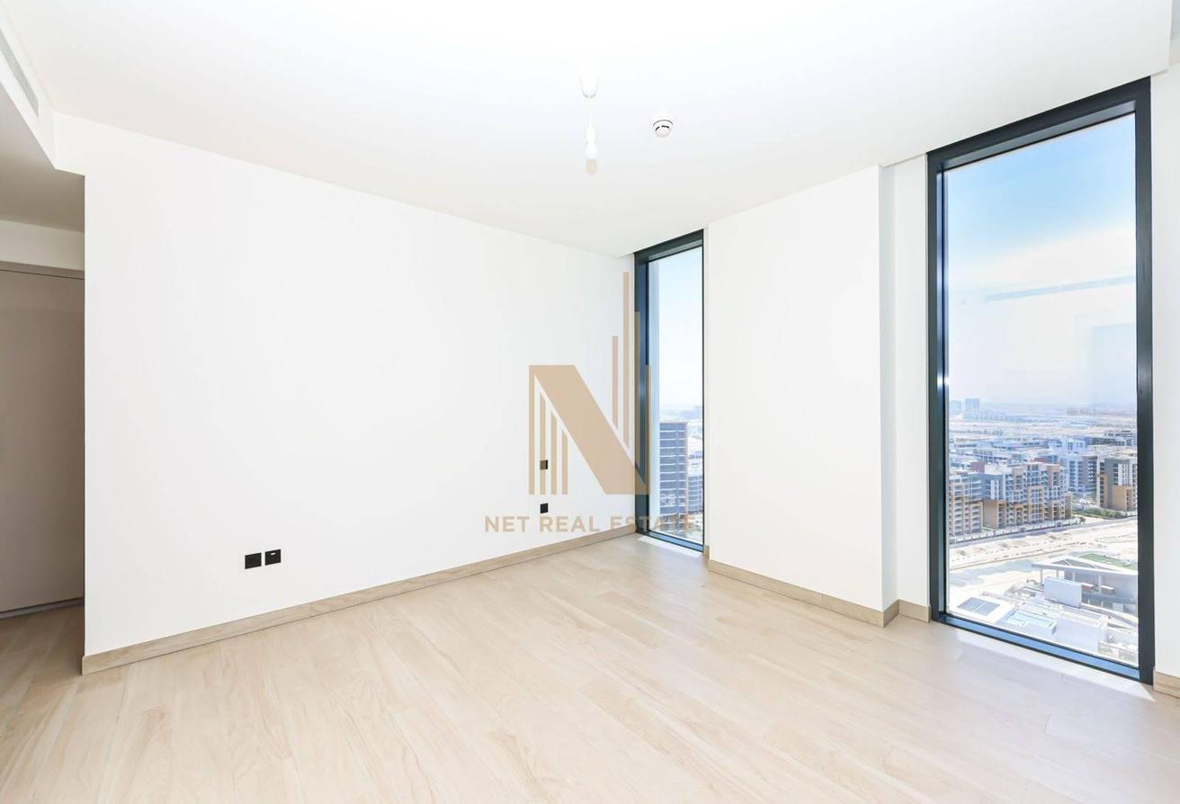 City View I Spacious Layout I High Floor photo 16