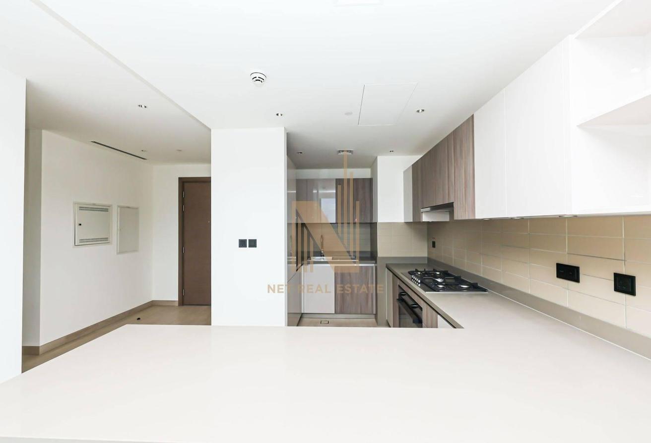 City View I Spacious Layout I High Floor photo 7