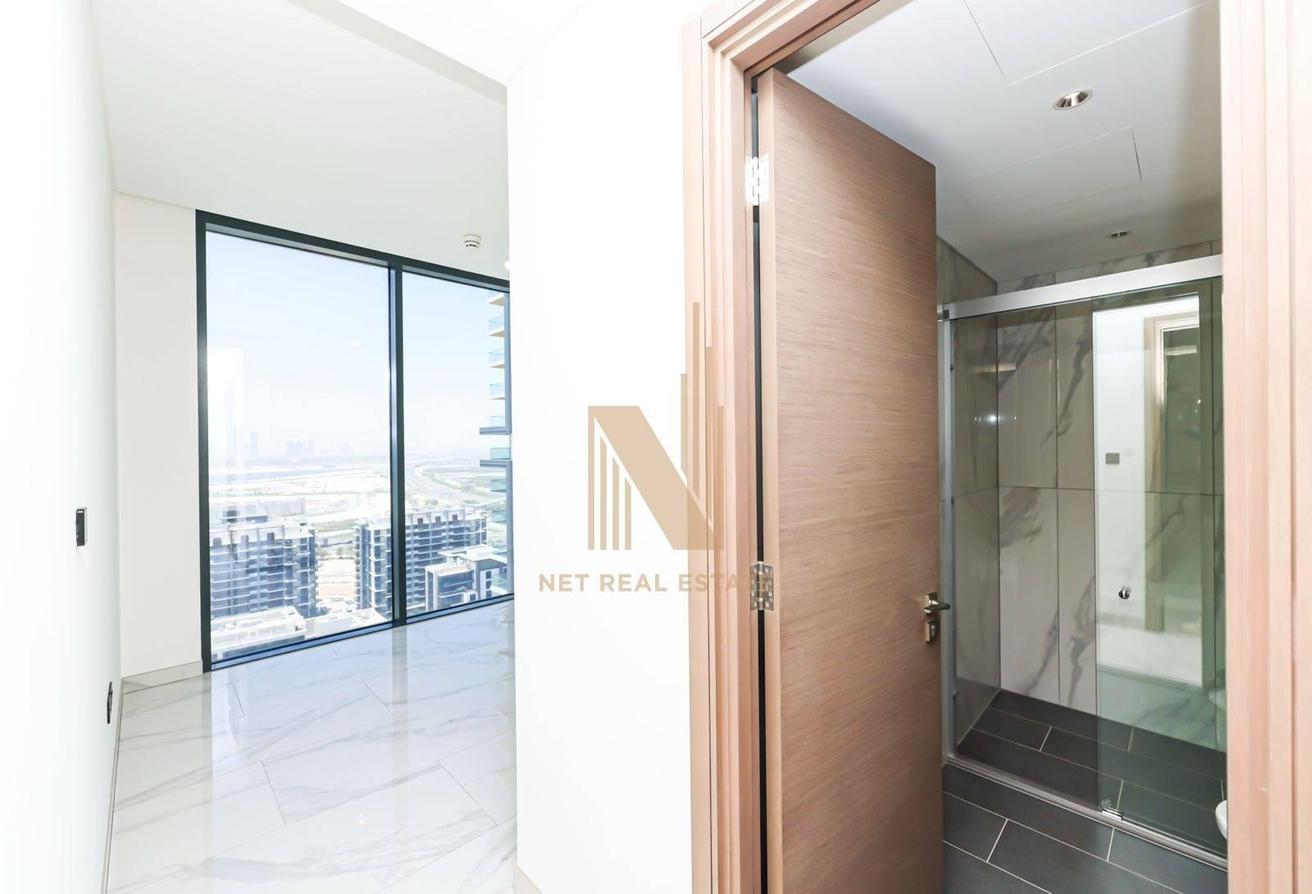 City View I Spacious Layout I High Floor photo 12