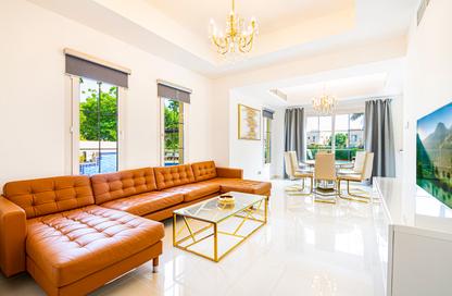 Villa - 4 Bedrooms - 4 Bathrooms for rent in Springs 7 - The Springs - Dubai