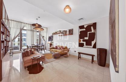 Apartment - 2 - 3 for sale in The Polo Residence E1 - The Polo Residence - Meydan Avenue - Meydan - Dubai