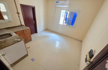 Apartment - Studio - 1 for rent in Muwaileh 29 Building - Muwaileh - Sharjah Apartment - Studio - 1 for rent in Muwaileh 29 Building - Muwaileh - Sharjah