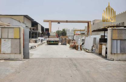 Warehouse - Studio - 7+ Bathrooms for sale in Industrial Area 17 - Sharjah Industrial Area - Sharjah