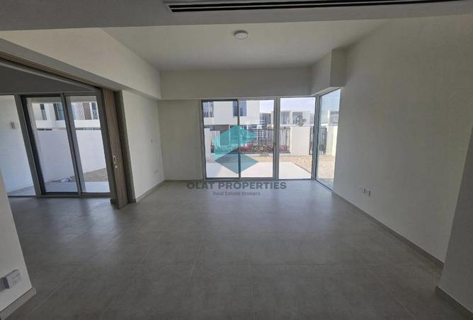 73853671 - Property Image 2