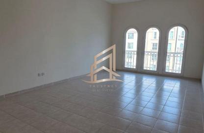 شقة - 1 حمام للايجار في مبني رقم 256 - طراز أمريكي - ديسكفري جاردنز - دبي
