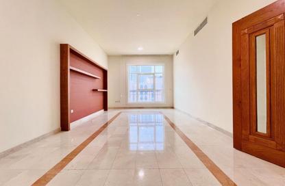 Apartment - 2 Bedrooms - 3 Bathrooms for rent in Al Khazna Tower - Al Najda Street - Abu Dhabi