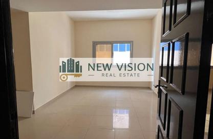 Apartment - 1 - 1 for rent in Al Butina 9 Building - Bu Tina - Al Sharq - Sharjah