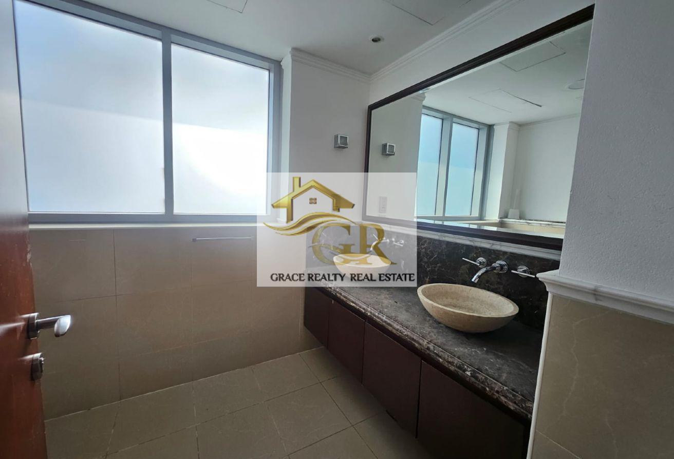 Premium 4BR Penthouse | Massive Layout | Unfurnish photo 28