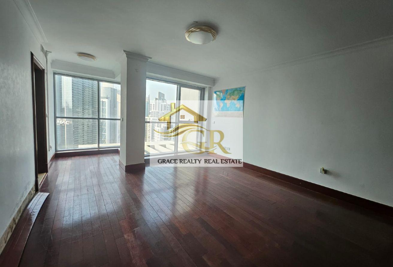 Premium 4BR Penthouse | Massive Layout | Unfurnish photo 6