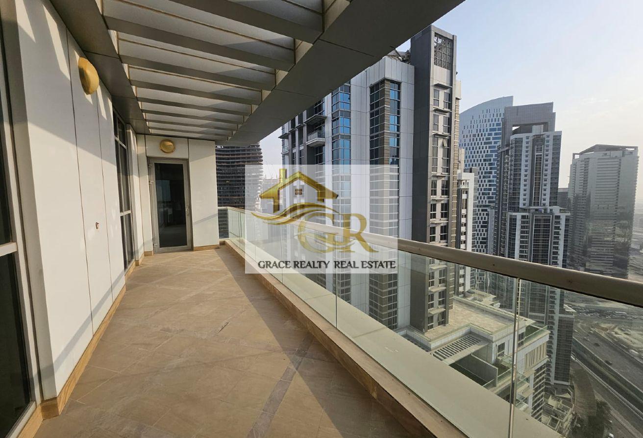Premium 4BR Penthouse | Massive Layout | Unfurnish photo 24