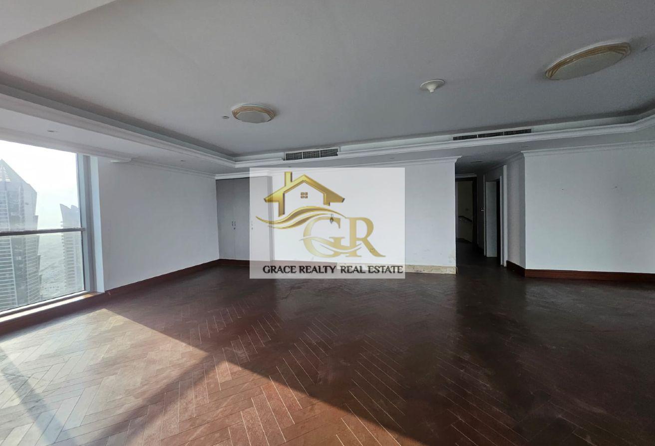 Premium 4BR Penthouse | Massive Layout | Unfurnish photo 12