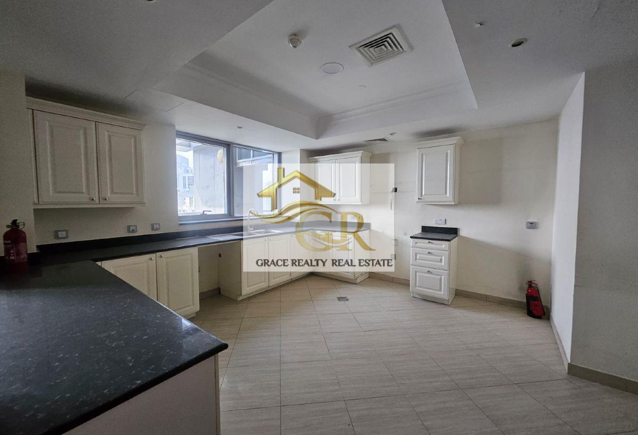 Premium 4BR Penthouse | Massive Layout | Unfurnish photo 20