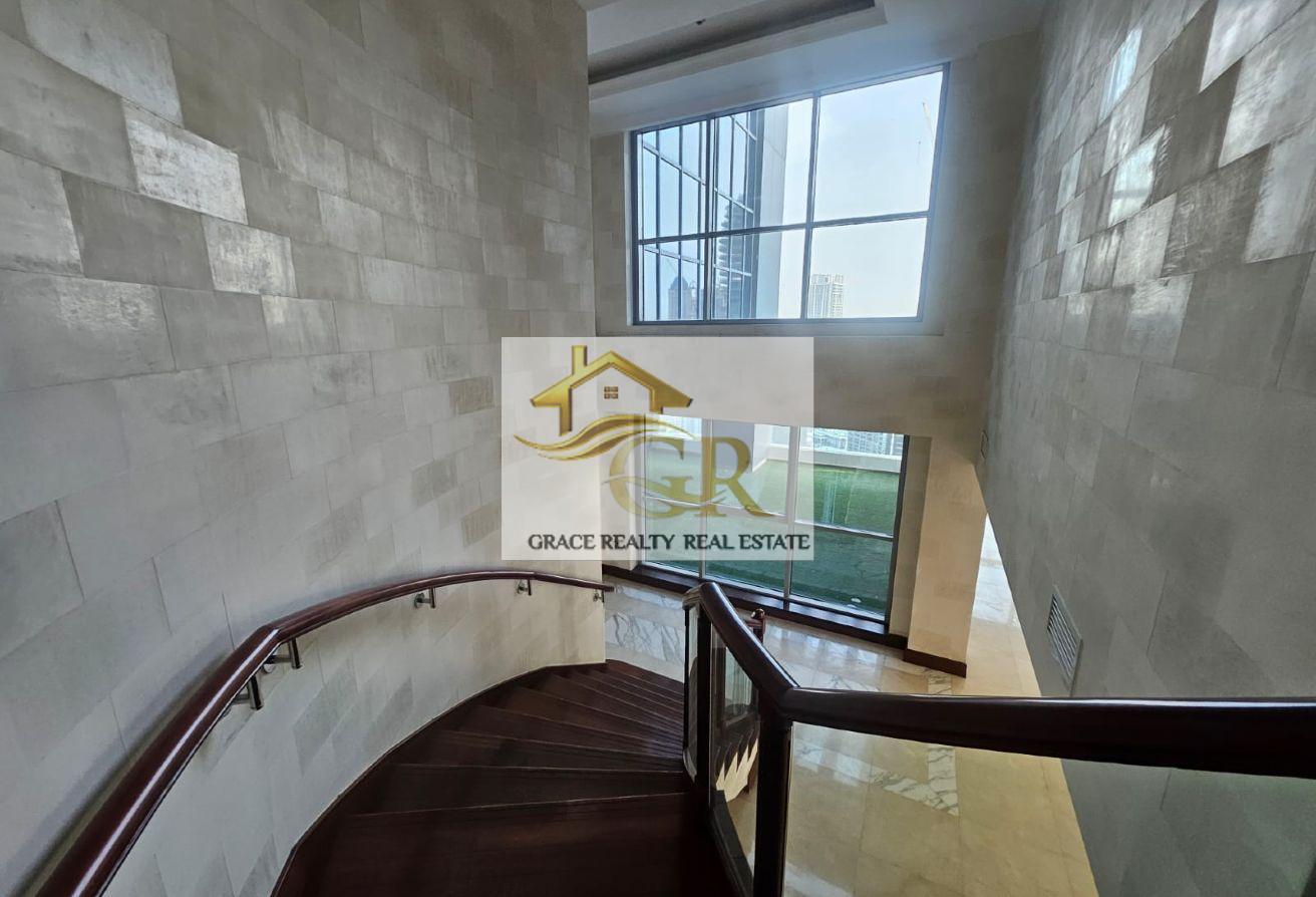 Premium 4BR Penthouse | Massive Layout | Unfurnish photo 17
