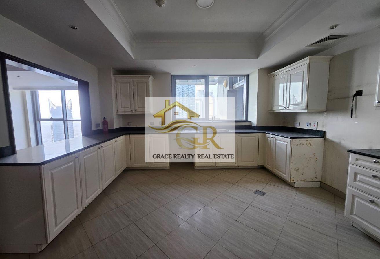 Premium 4BR Penthouse | Massive Layout | Unfurnish photo 19