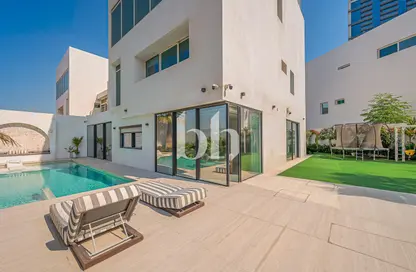 Villa - 5 Bedrooms - 6 Bathrooms for sale in Decora Villas - Acacia Avenues - Al Sufouh - Dubai