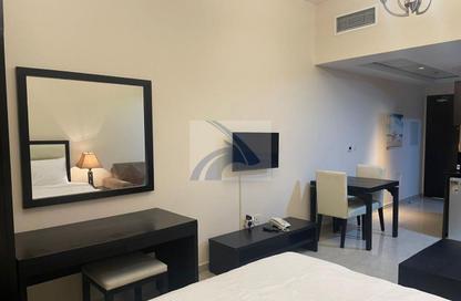 Apartment - Studio - 1 for rent in Hanover Square - District 10 - Jumeirah Village Circle - Dubai