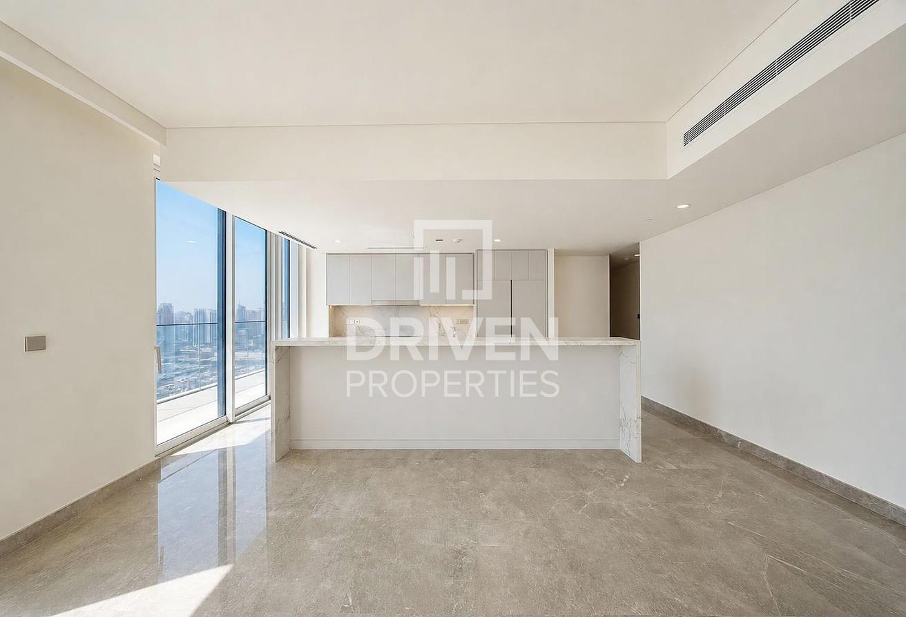 Elegant Penthouse | Prime Waterfront | Sea View photo 20