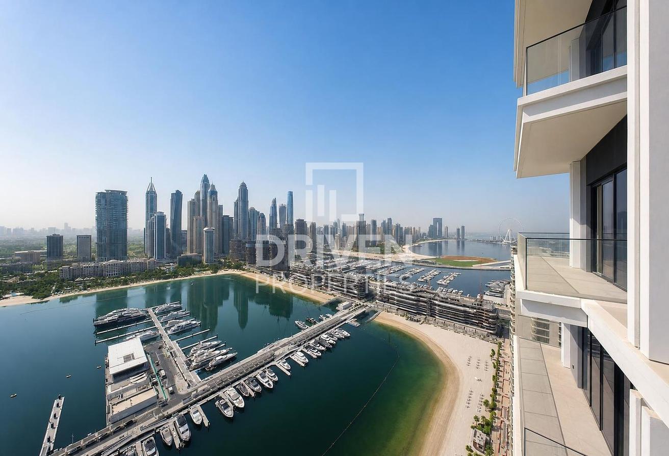 Elegant Penthouse | Prime Waterfront | Sea View photo 27