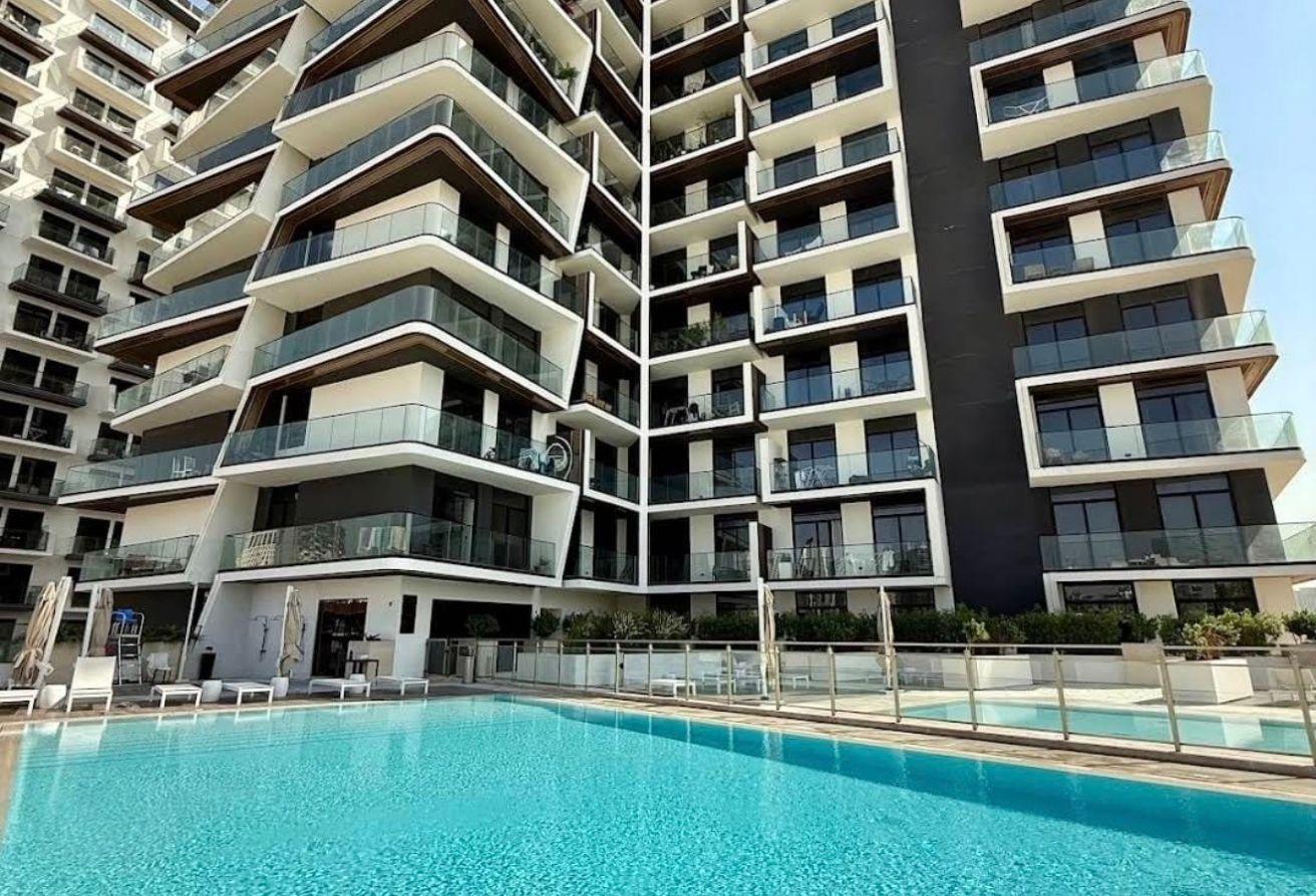 Multiple Cheques | Balcony | Furnished |High floor photo 7